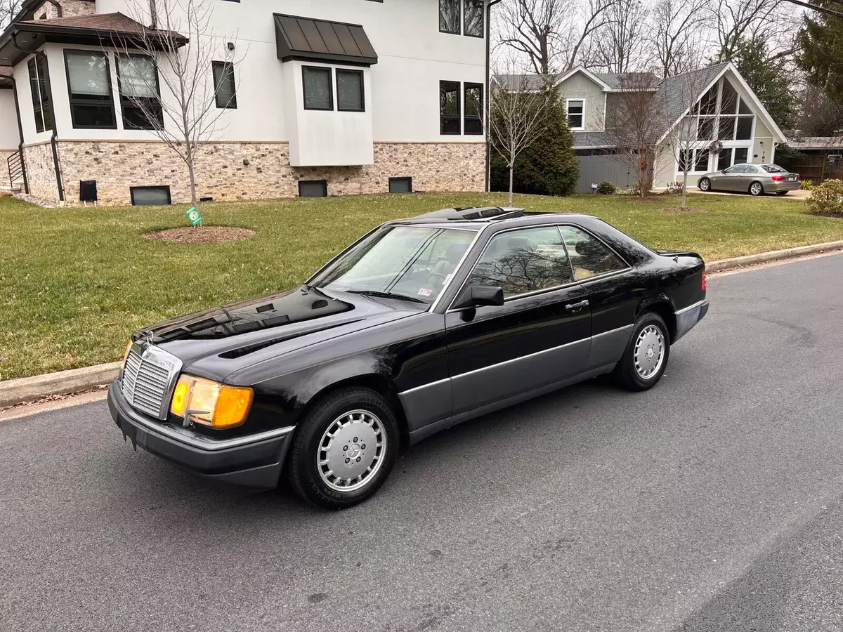 1990 mercedes-benz 300ce coupe black rwd automatic ce