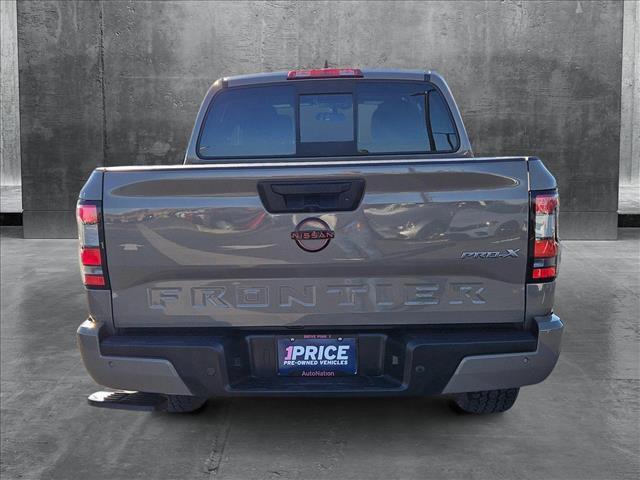 2022 nissan frontier pro-x
