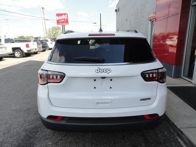 2022 jeep compass latitude