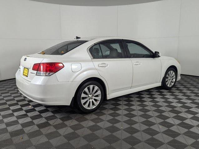 2011 subaru legacy 2.5i