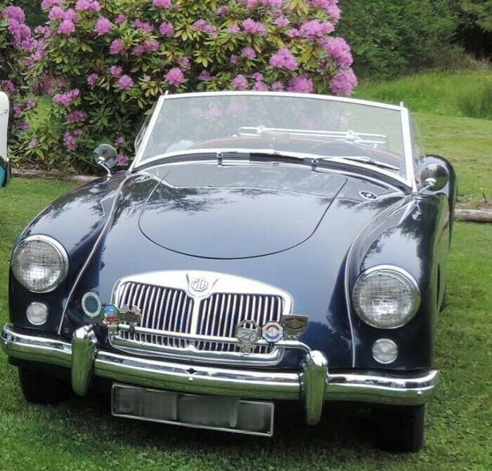 1957 mga roadster and 3'x3' trailer v8 31,198 mi 5-spd manual leather show car