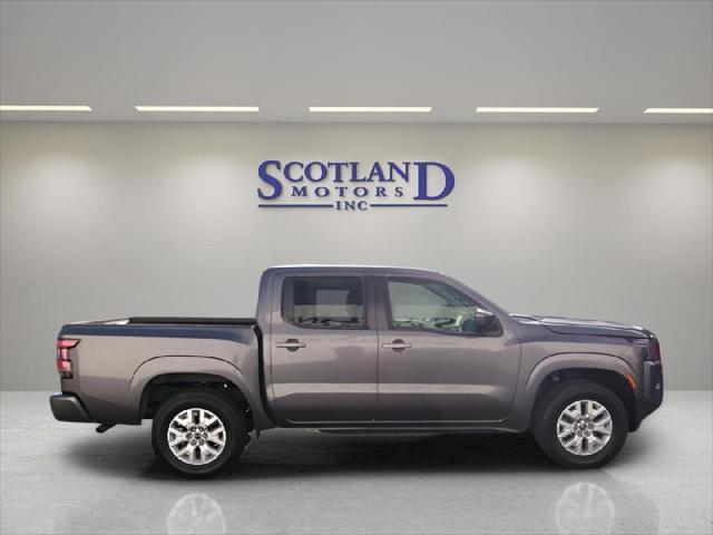 2022 nissan frontier sv