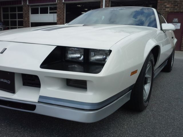 1983 chevrolet camaro z-28 5.0l - 1 owner - 18k original miles!