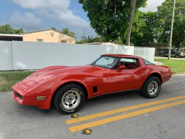 1981 corvette 4-speed, #'s matching, $1 no reserve