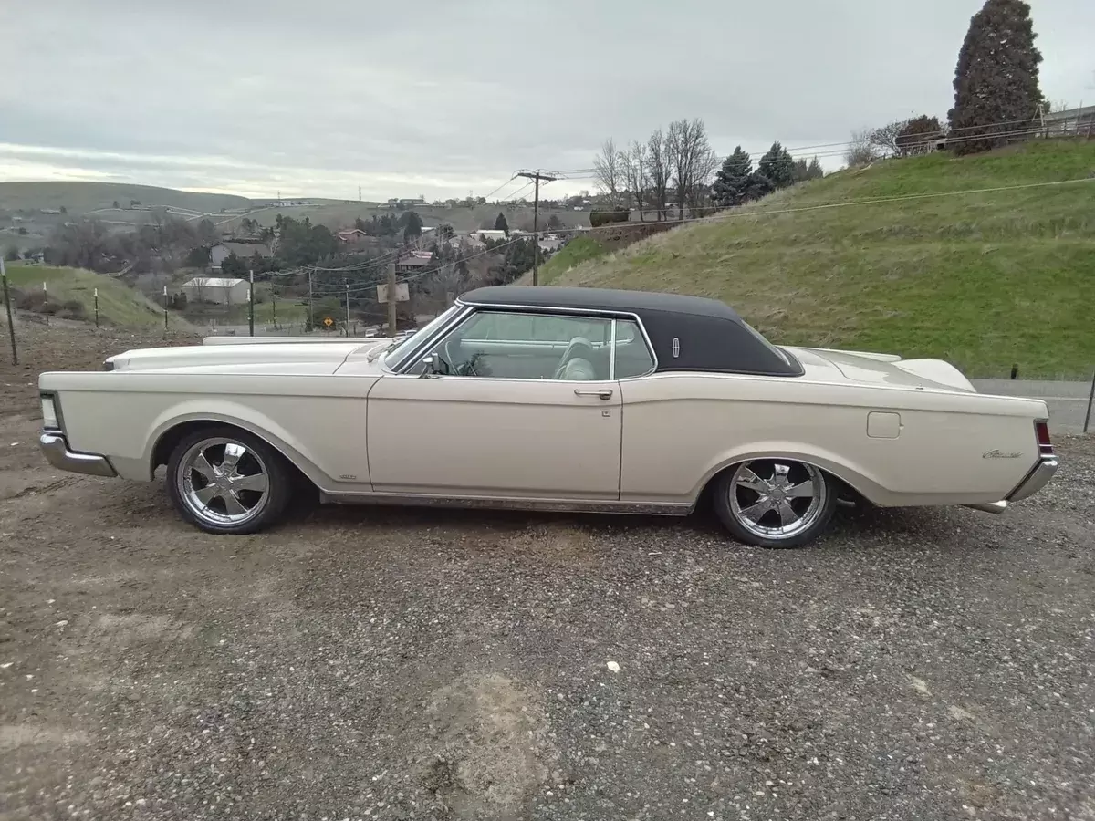 nice original continental mark iii with upgrades