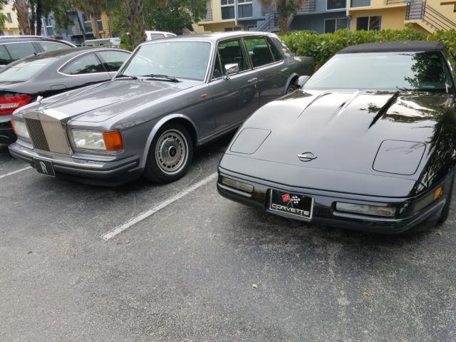 1993 chevrolet corvette convertible like new!