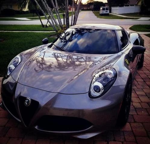 2016 alfa romeo 4c base