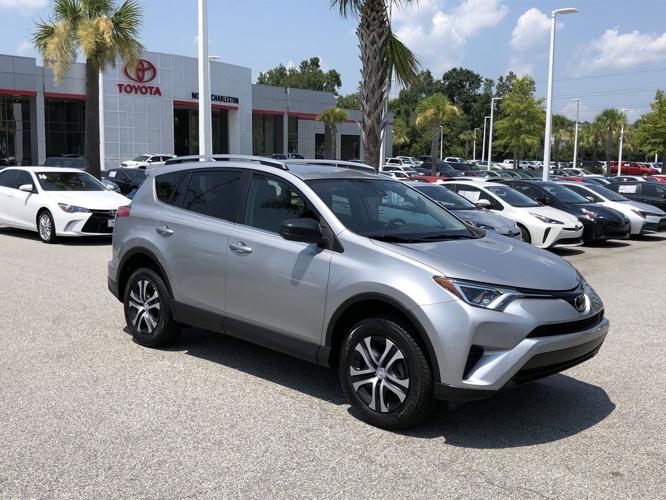 used 2017 toyota rav4 fwd le north charleston, sc 29406 for sale in charleston, south carolina