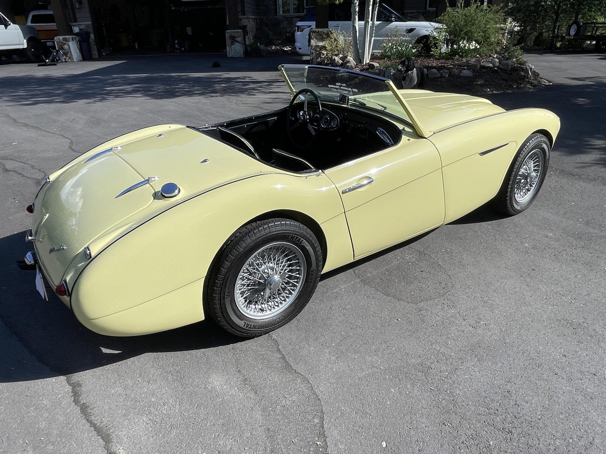 1958 austin-healey 100-6 bn6 2-seat roadster