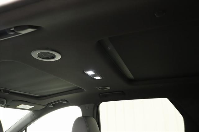 2023 buick enclave essence awd