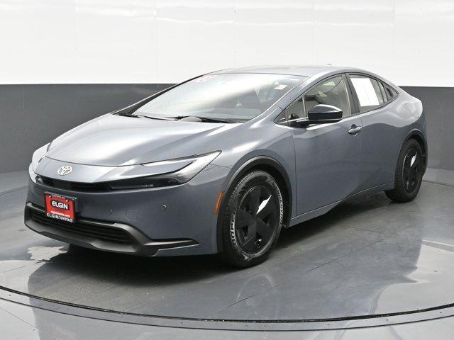 2023 toyota prius le