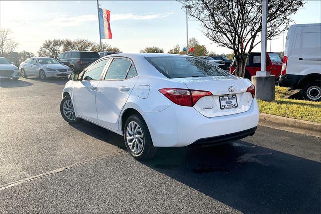 2017 toyota corolla le