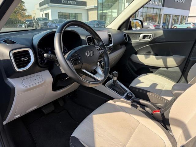 2022 hyundai venue sel