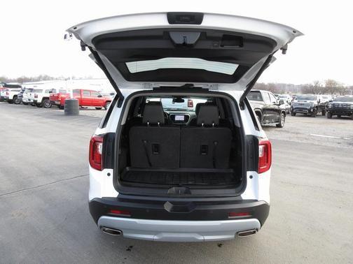2022 gmc acadia in ashburn, virginia