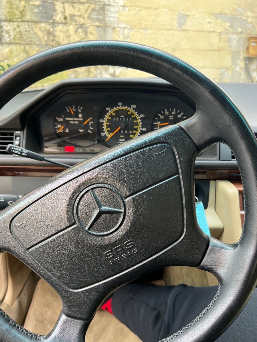 1993 mercedes-benz 400e sedan brown rwd automatic e