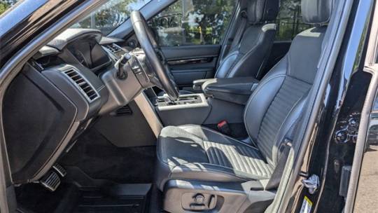 2023 land rover discovery p300 s r-dynamic