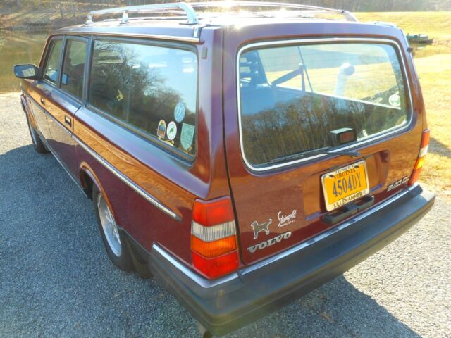 1989 volvo 240 dl wagon in exceptionally clean condition. new tires, runs great