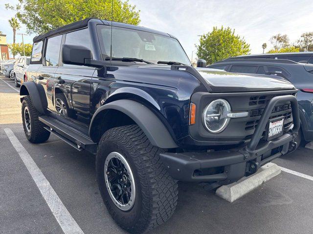 2021 ford bronco base