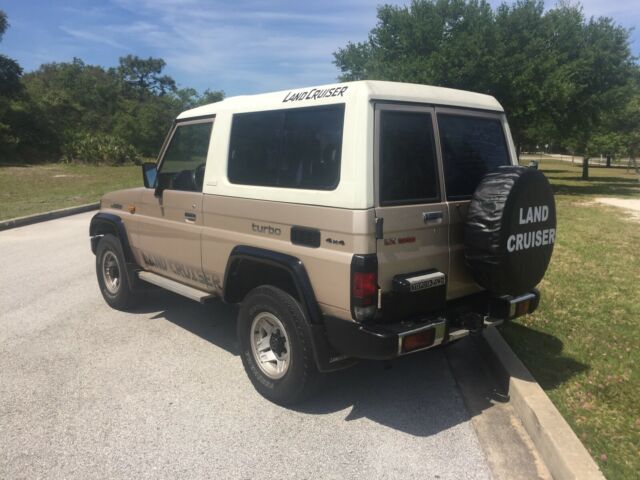 1990 toyota land cruiser lj73 2.4l turbo diesel engene. 4x4 5 sp. manual