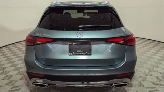 2025 Mercedes-Benz GLC