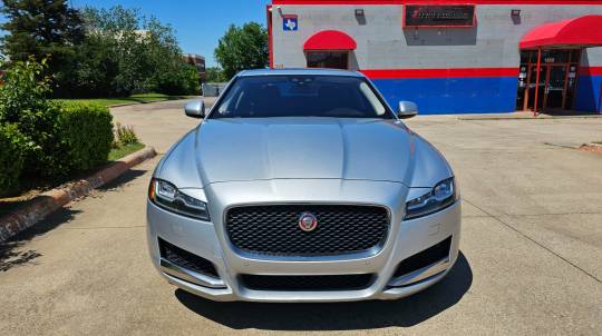 2017 Jaguar XF