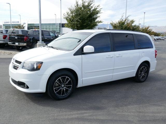 2016 dodge grand caravan r/t