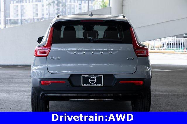 2024 volvo xc40 b5 core bright theme