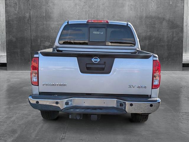 2015 nissan frontier sv