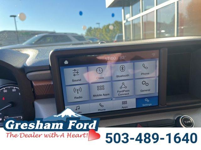 2022 ford maverick lariat