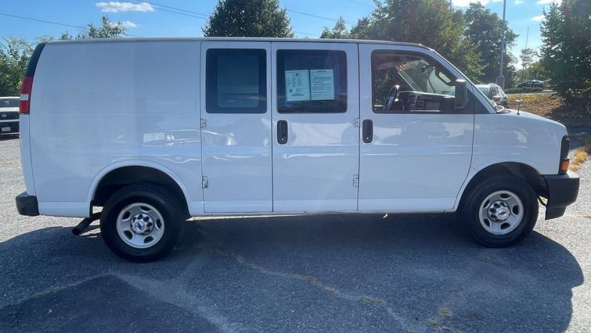 2017 chevrolet express 2500