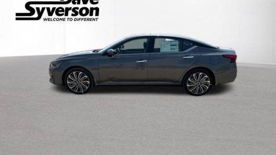 2024 Nissan Altima