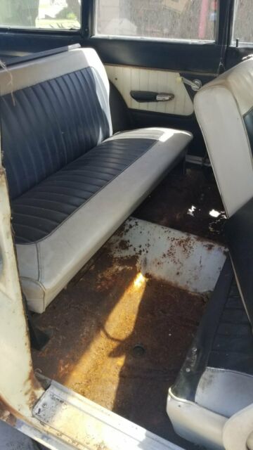 1962 ford falcon wagon 2 door