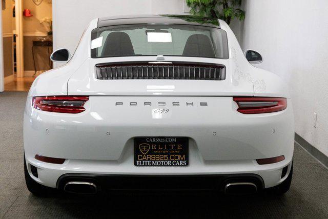 2017 porsche 911 carrera