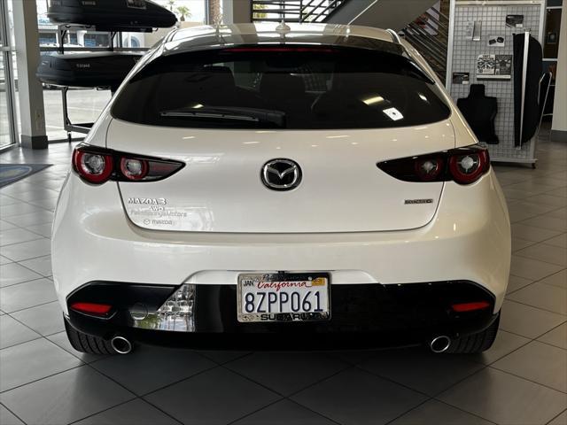 2022 mazda mazda3 awd w/premium package