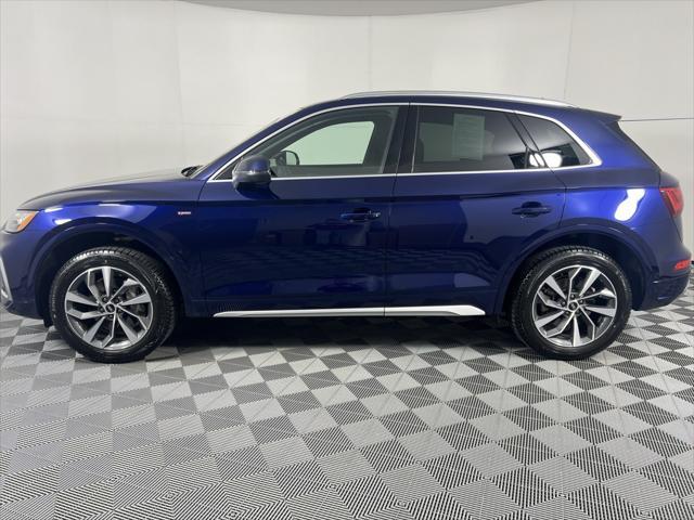 2022 audi q5 45 s line premium plus