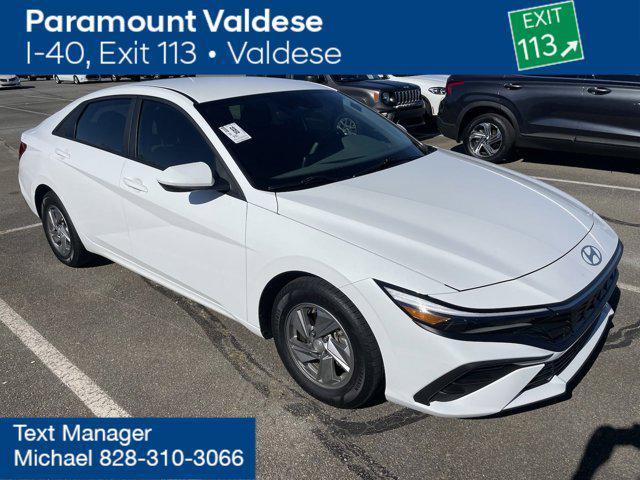 2024 hyundai elantra se