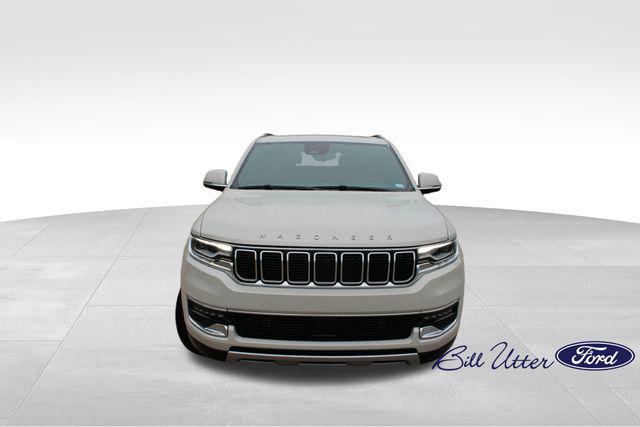 2022 jeep wagoneer series ii 4x2
