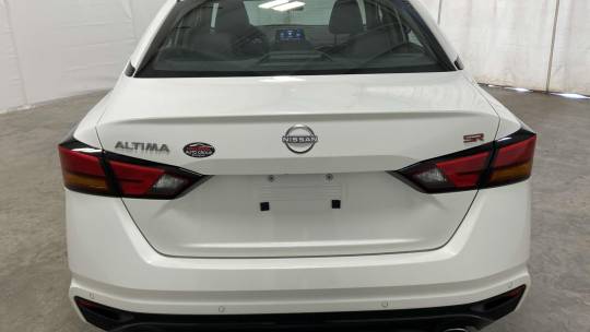 new 2025 nissan altima sr fwd