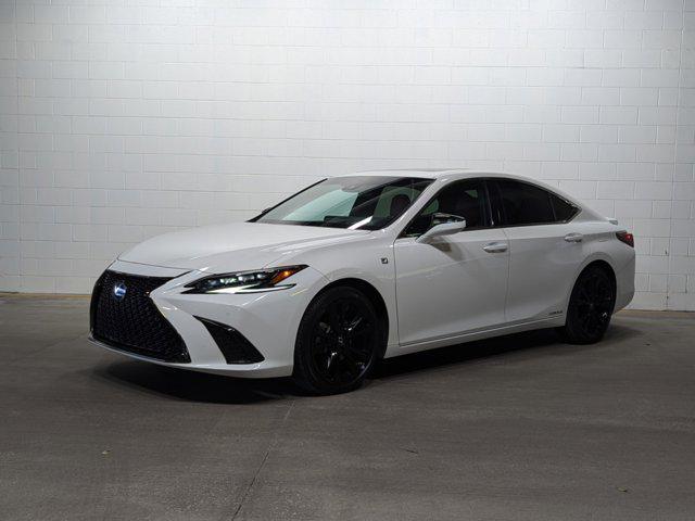2022 lexus es 300h f sport