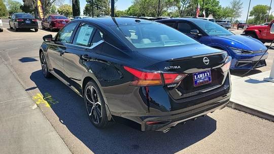 2024 Nissan Altima