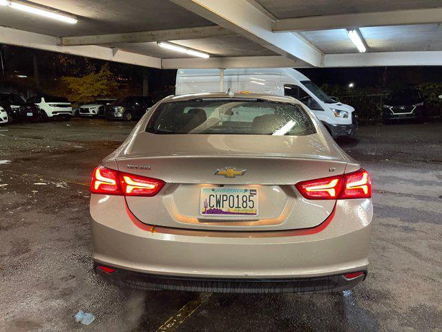 2022 chevrolet malibu fwd lt
