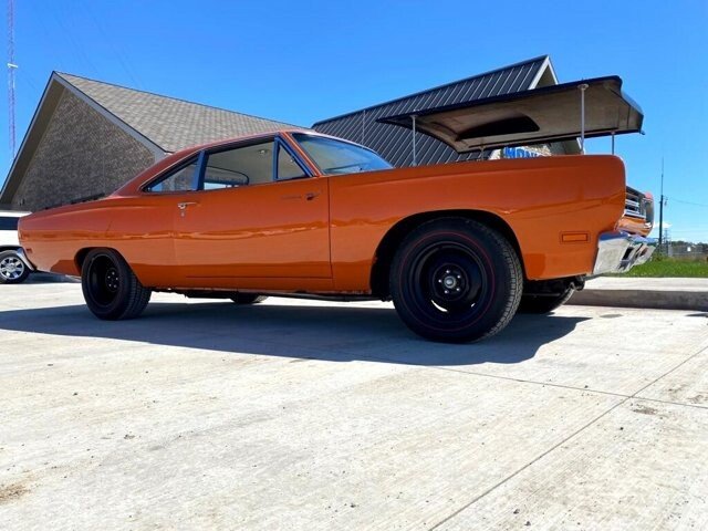 1969 plymouth roadrunner
