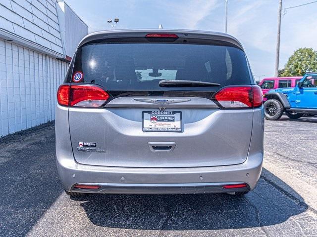 2018 chrysler pacifica touring-l