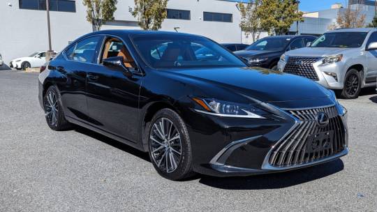2022 Lexus ES