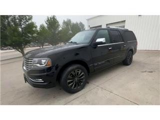 2017 Lincoln Navigator select