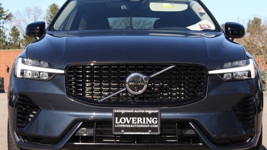 2024 volvo xc60 recharge t8 ultimate dark theme