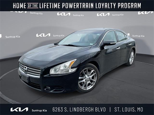 2010 nissan maxima sv