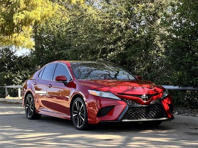 2020 toyota camry xse