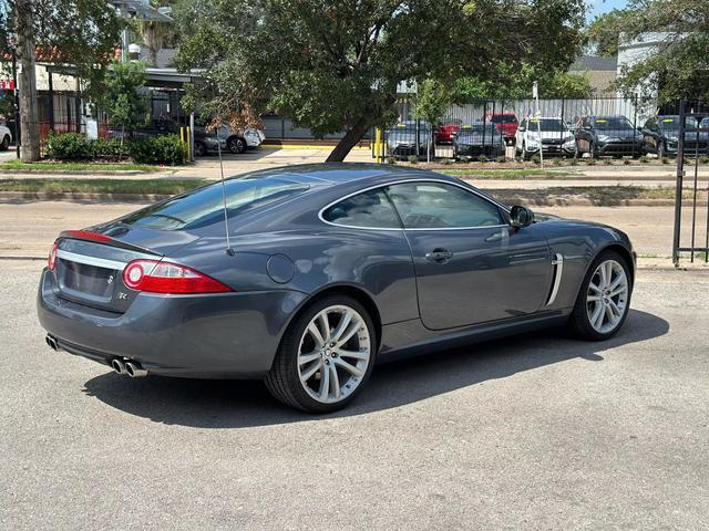 2007 jaguar xkr base