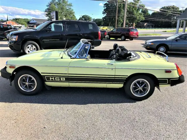 1977 mg mgb no reserve